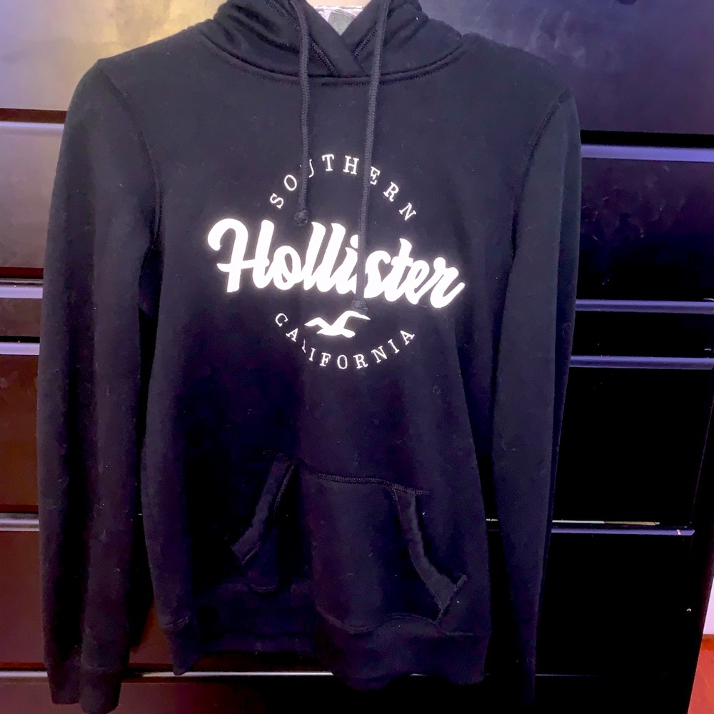Black Hollister hoodie